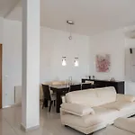 Seaview Heven In Santorini *
